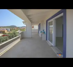 Appartamenti in Vendita - Attico quadrilocale nuovo vista mare a 500 mt dalla spiaggia