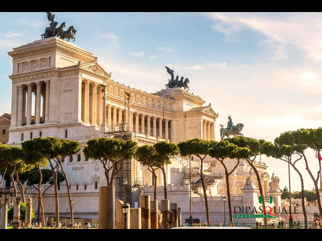 Appartamenti in Vendita - Prestigioso appartamento in centro storico