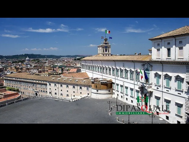 Appartamenti in Vendita - Prestigioso appartamento in centro storico