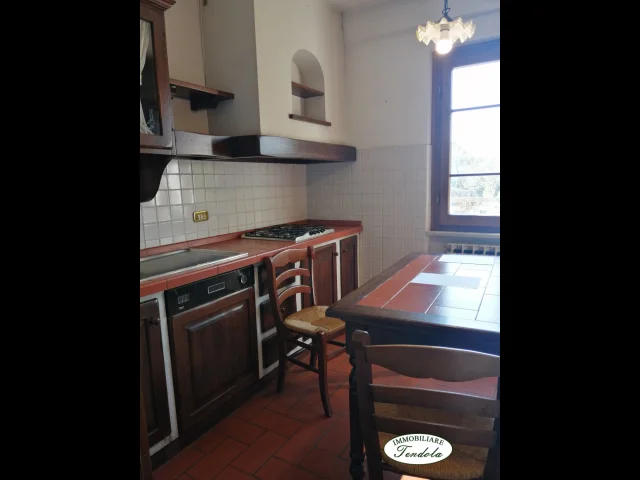 Appartamenti in Vendita - Villa a schiera di punta