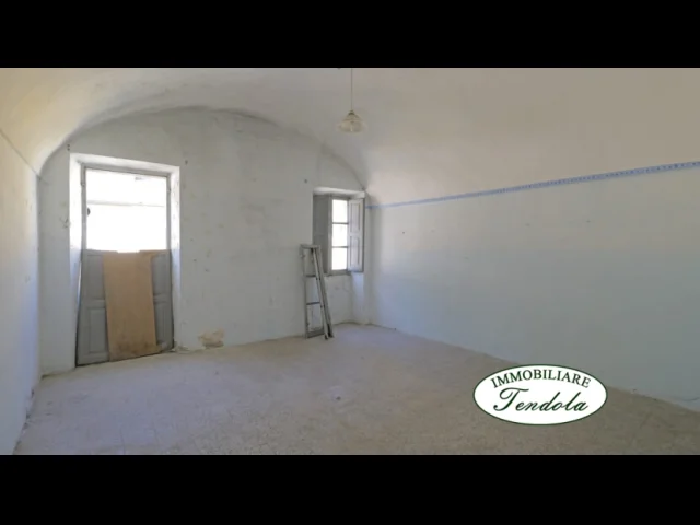 Appartamenti in Vendita - Appartamento in borgo storico della lunigiana
