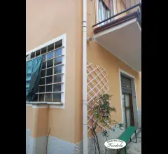 Appartamenti in Vendita - Carignano (fosdinovo) semindip.con giardinetto