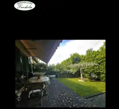 Piano terra con giardino ameglia