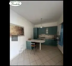 Appartamenti in Vendita - Appartamento in quadrifamiliare