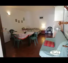 Appartamenti in Vendita - Monolocale con bagno caniparola