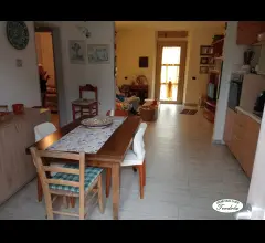 Appartamenti in Vendita - Semindipendente con giardino san lazzaro sarzana