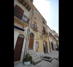 Palazzina indipendente nel centro storico di alcam0