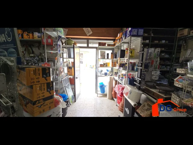 Storica attivita' commerciale di ferramenta