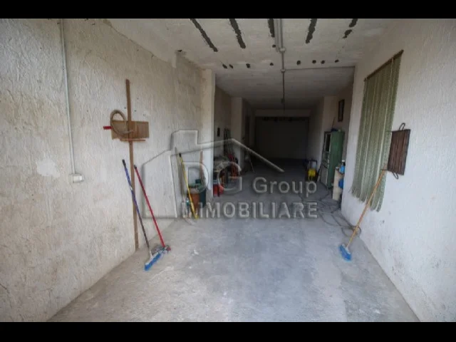 Appartamenti in Vendita - Ottima villa con vista mozzafiato sul mare