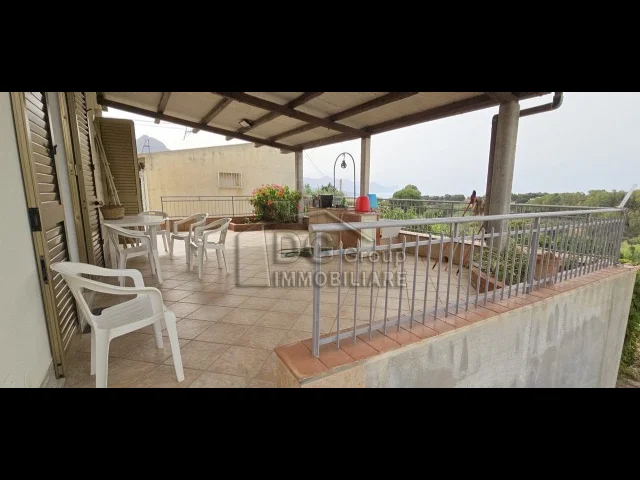 Appartamenti in Vendita - Villetta unifamiliare zona sala panorama
