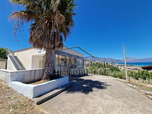 Villa unifamiliare zona aleccia