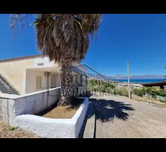 Appartamenti in Vendita - Villa unifamiliare zona aleccia