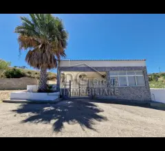 Appartamenti in Vendita - Villa unifamiliare zona aleccia
