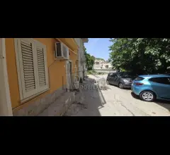 Affare!!!!!! appartamento piano terra zona canalotto