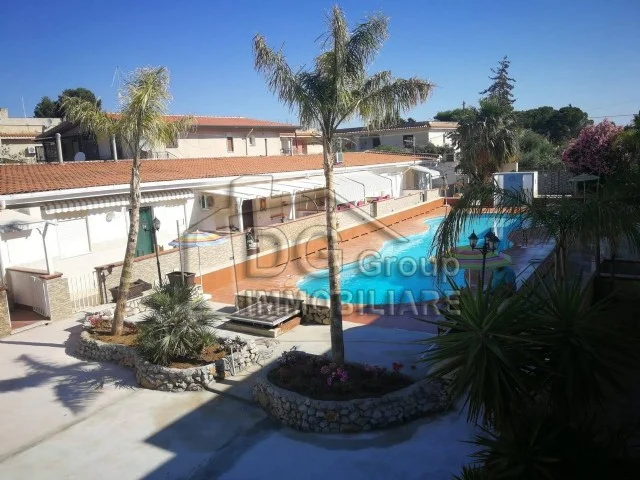 Appartamento in residence a carini a 150 metri dal mare