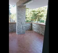 Appartamenti in Vendita - Appartamento in residence a carini a 150 metri dal mare