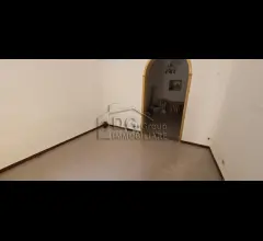 Appartamenti in Vendita - Indipendente nei pressi del bar cristal