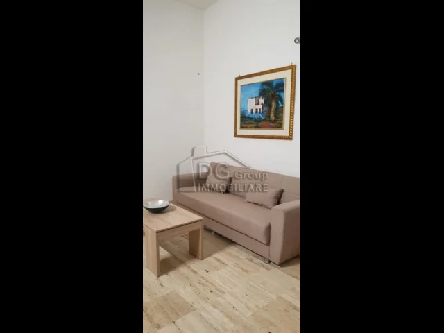 Indipendente nei pressi del corso sei aprile