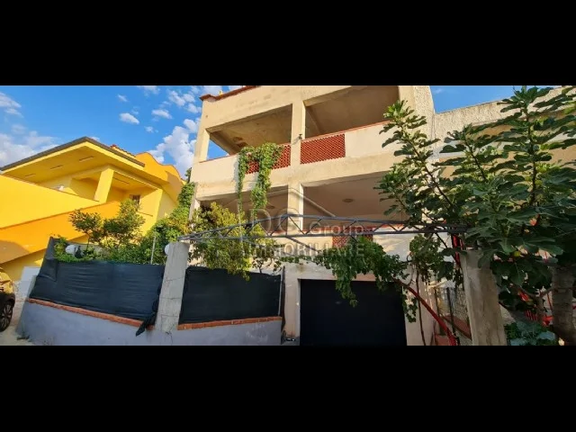 Casa indipendente con vista mare stupenda