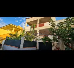 Appartamenti in Vendita - Casa indipendente con vista mare stupenda