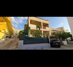 Appartamenti in Vendita - Casa indipendente con vista mare stupenda