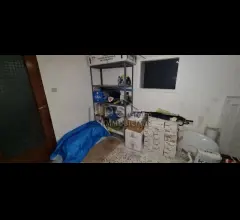 Appartamenti in Vendita - Indipendente con garage