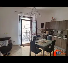 Appartamenti in Vendita - Indipendente piano rialzato arredato