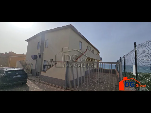 Appartamenti in Vendita - Appartamento con vista mare a balestrate