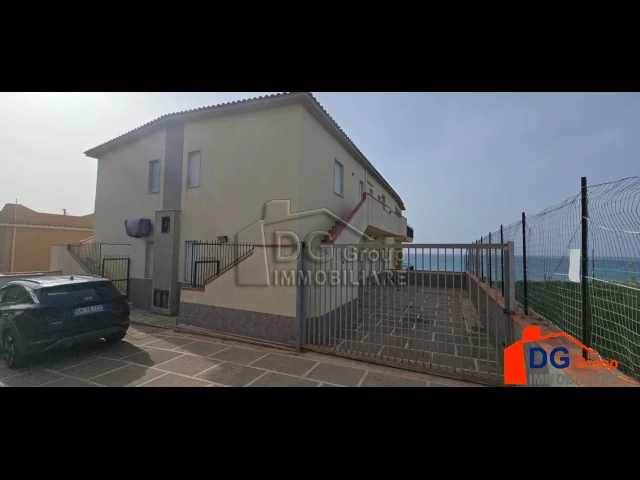 Appartamenti in Vendita - Appartamento con vista mare a balestrate