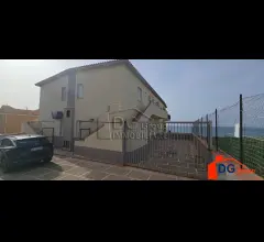 Appartamenti in Vendita - Appartamento con vista mare a balestrate