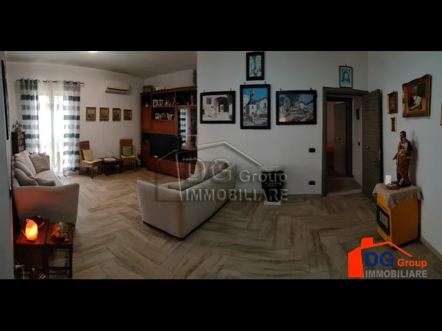Indipendente ristrutturato a balestrate