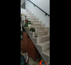 Appartamenti in Vendita - Indipendente ristrutturato a balestrate