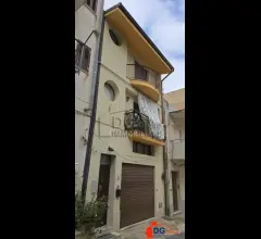 Rifinitissima casa indipendente con doppia esposizione