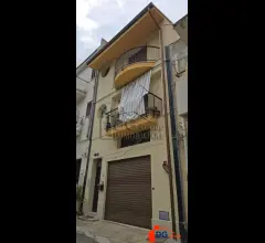 Appartamenti in Vendita - Rifinitissima casa indipendente con doppia esposizione