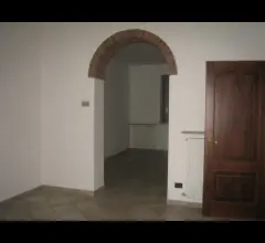 Appartamenti in Vendita - Rustico indipendente a mezz'ora da milano