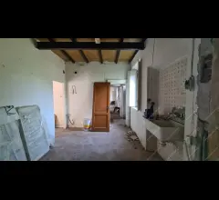 Appartamenti in Vendita - Casa indipendente - gambarana