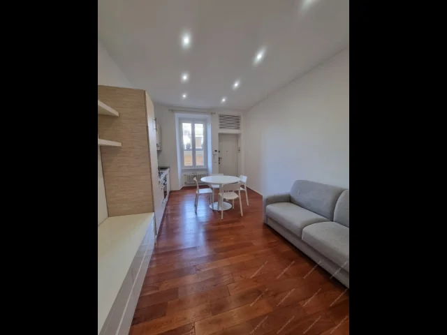 Appartamenti in Vendita - Milano via sacco bilocale in locazione