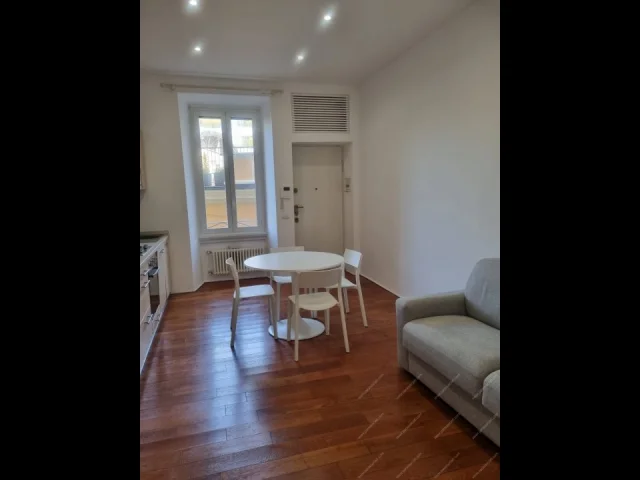 Appartamenti in Vendita - Milano via sacco bilocale in locazione