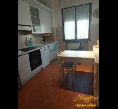 Appartamenti in Vendita - Aampio quandrilocale