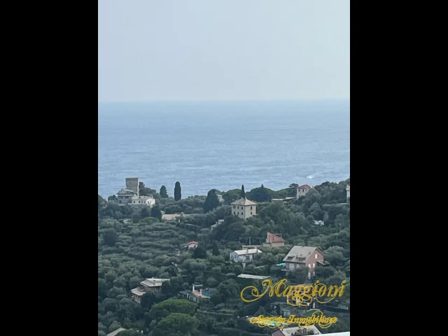 Appartamenti in Vendita - Panoramico appartamento con terrazza vista mare