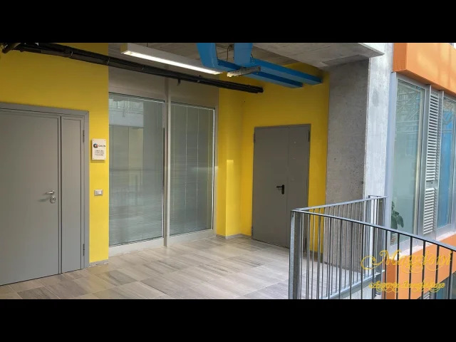 Appartamenti in Vendita - Bellissimo ufficio con vista verde