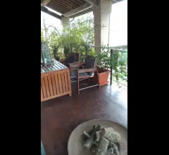 Appartamenti in Vendita - Ampio appartamento con bellissima vista verde