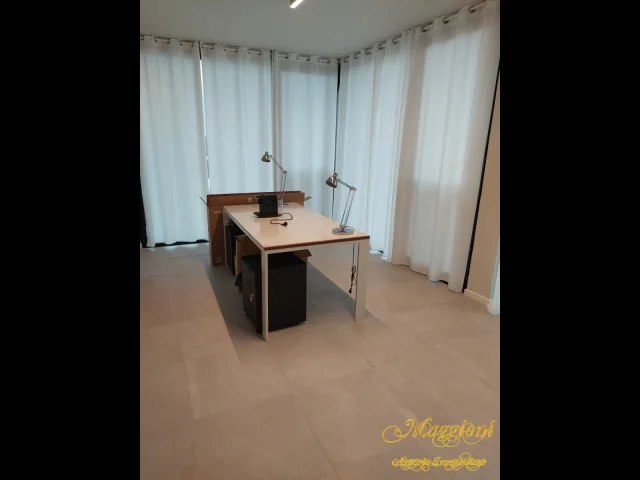 Appartamenti in Vendita - Ufficio cubo parma 4