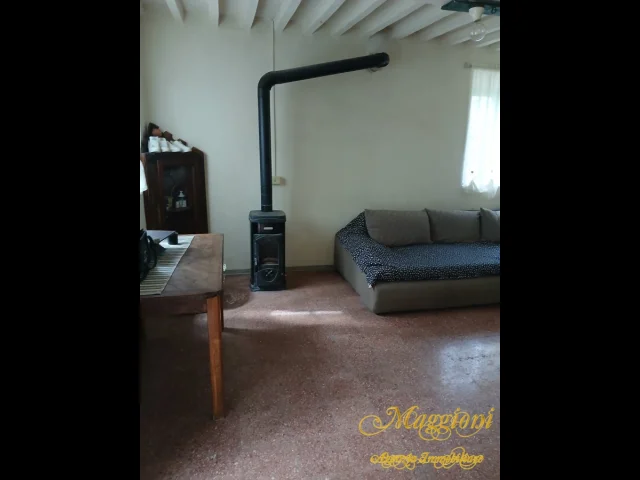 Appartamenti in Vendita - Bilocale con area privata
