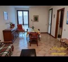 Appartamenti in Vendita - Grazioso trilocale panoramico