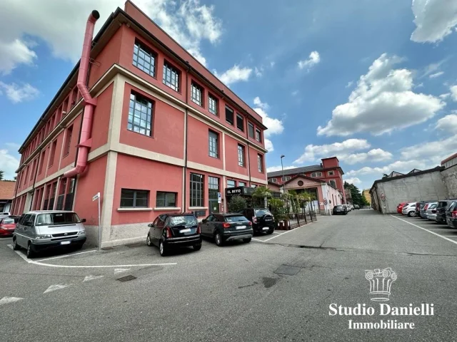 Appartamenti in Vendita - Loft-laboratorio