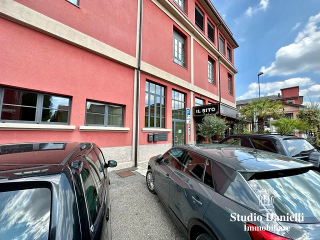 Appartamenti in Vendita - Loft-laboratorio