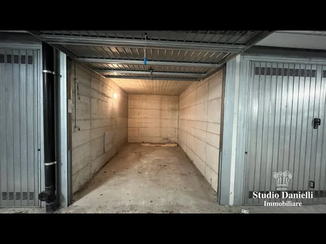 Appartamenti in Vendita - Box singolo
