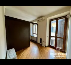 Appartamenti in Vendita - Ufficio primo piano