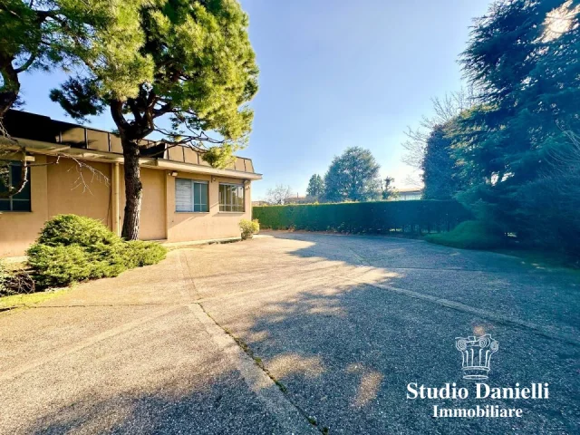 Appartamenti in Vendita - Compendio immobiliare
